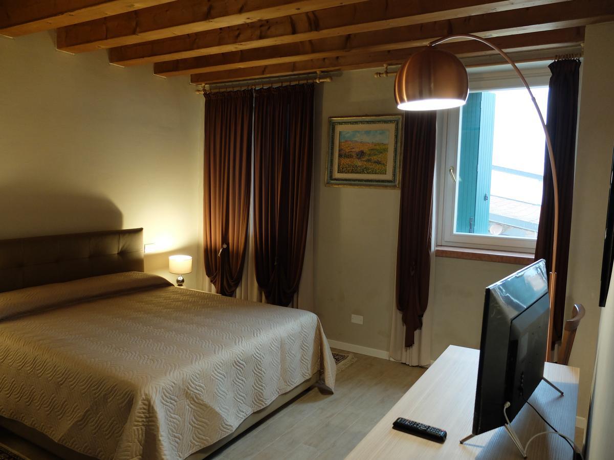 B&B Eldorado Sommacampagna Buitenkant foto