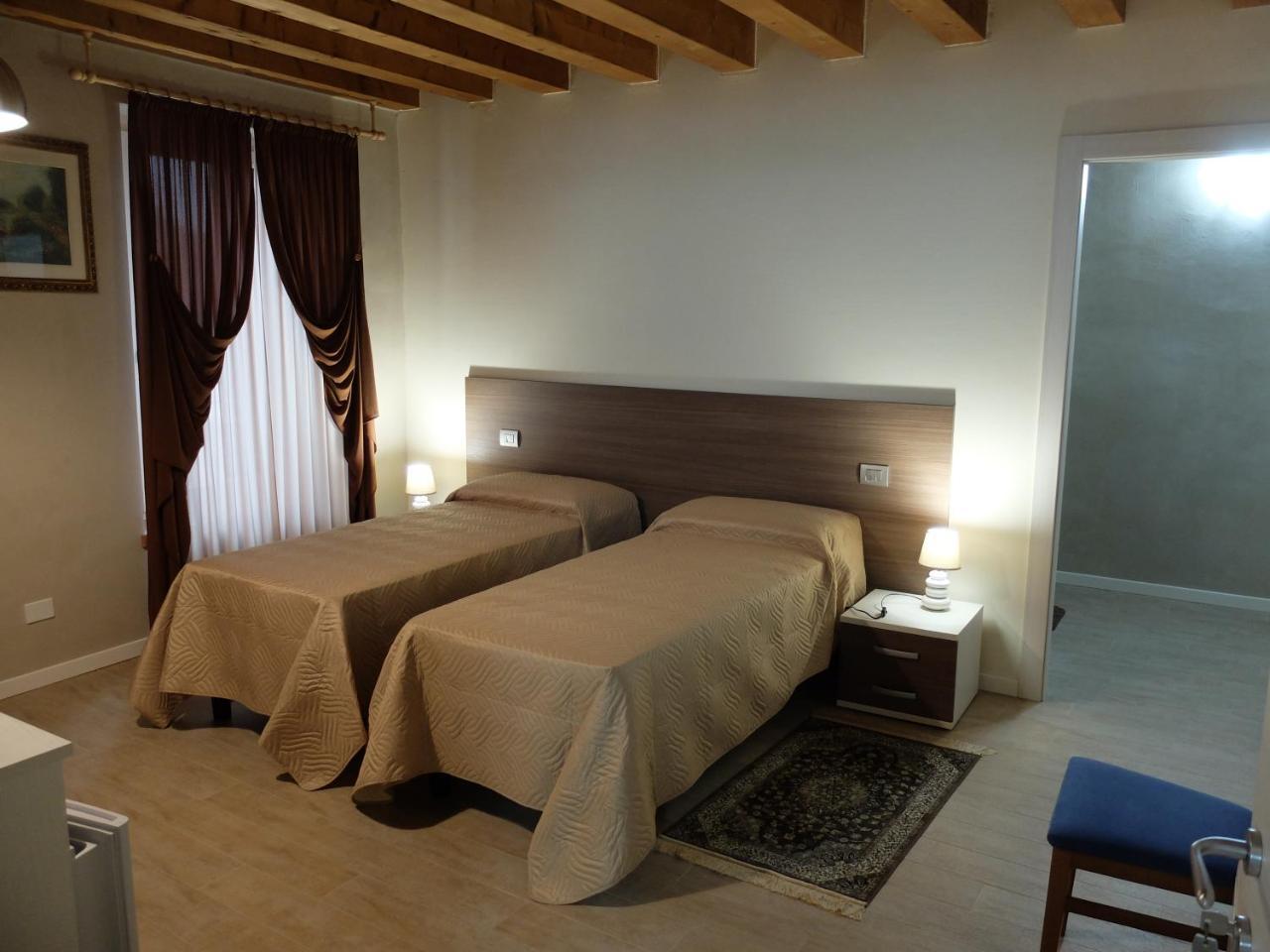 B&B Eldorado Sommacampagna Buitenkant foto